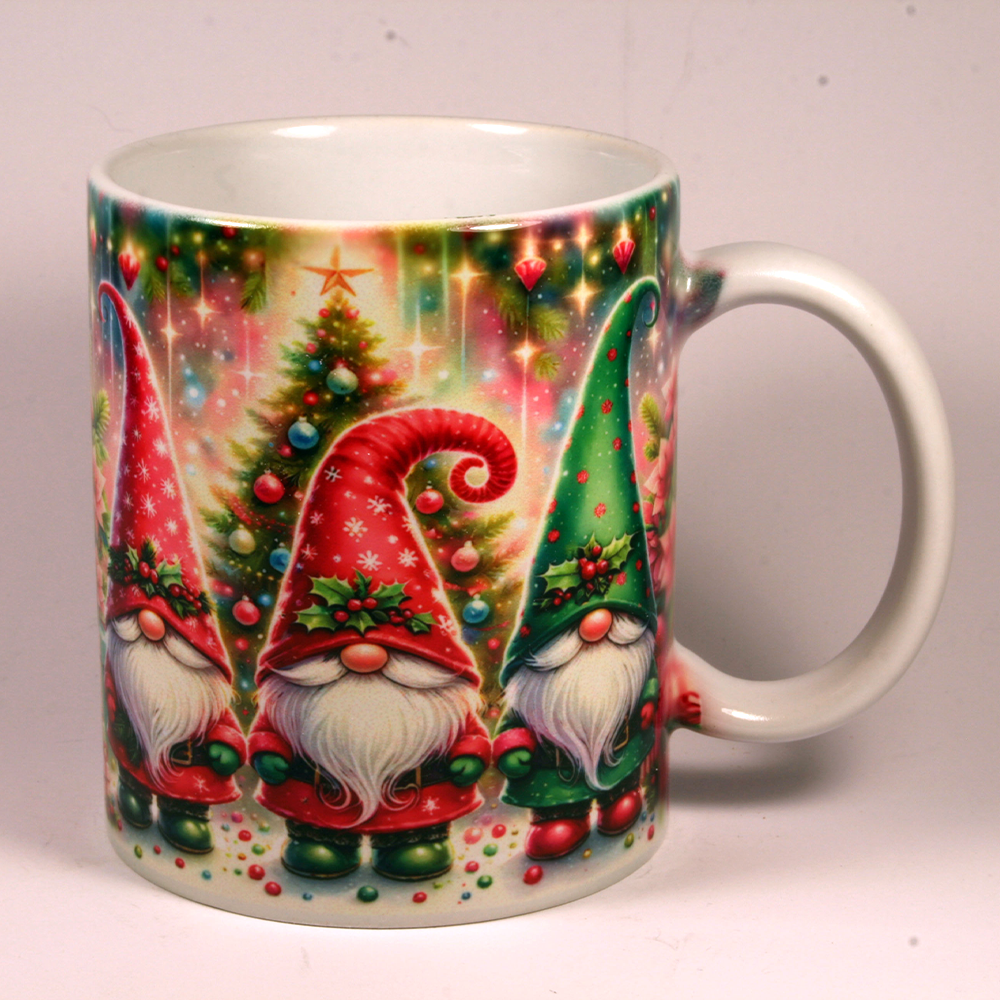 CHRISTMAS MUG - GNOMES