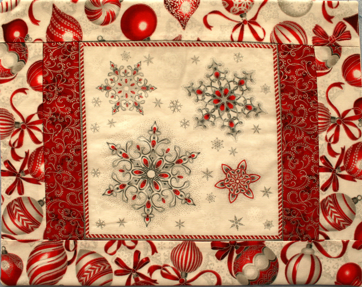 Christmas Fabric Placemat - Red & Silver (Set of 4)