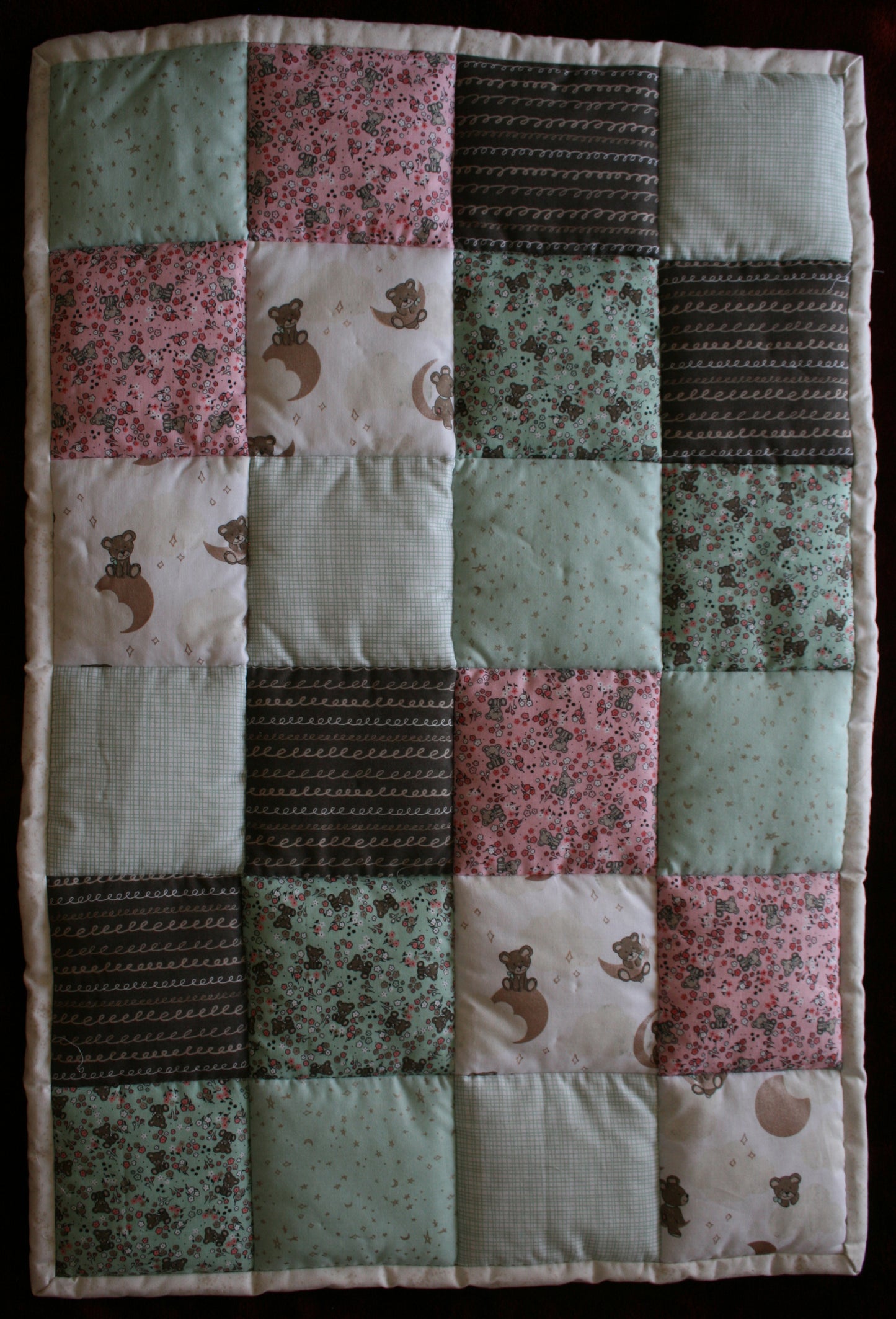 BASSINET QUILT 1 - Bears