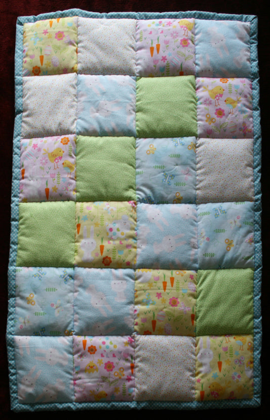 BASSINET QUILT 5 - Bunnies