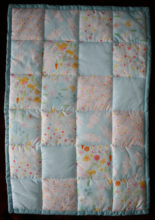 BASSINET QUILT 6 - Bunnies